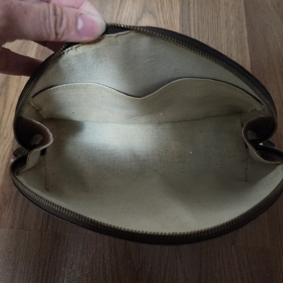 ❌️❌️SOLD❌️❌️Louis Vuitton Vintage Cosmetic Pouch GM - Picture 7 of 7